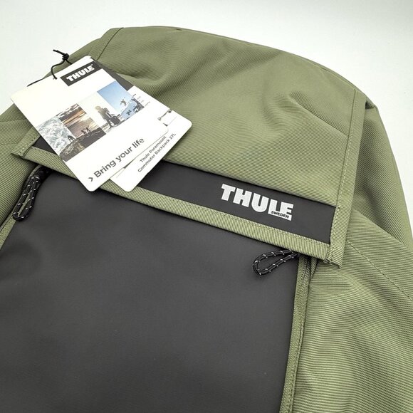 NEW Thule Paramount Commuter Backpack 27L Olivine w Reflective Rain Cover - Picture 12 of 14